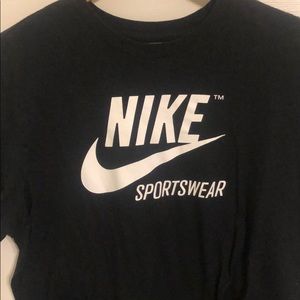 New black Nike shirt